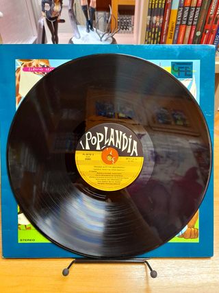 Piccolo, Saxo y el Circo Bestioli