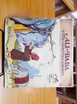 Discos vinilos cuentos tradicionales Zafiro