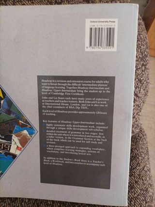 Headway Students Book