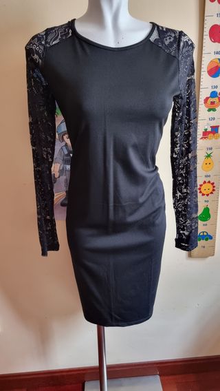 Vestido negro de mujer nuevo M/l