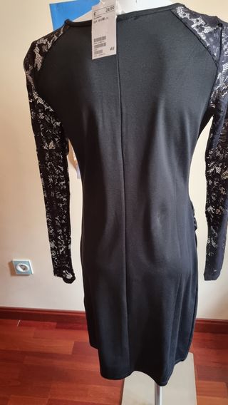Vestido negro de mujer nuevo M/l