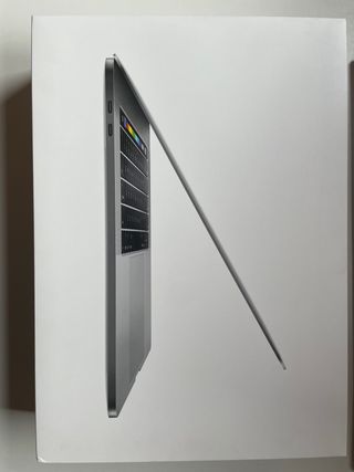 Macbook Pro 15.6 Touchbar