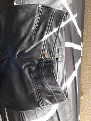 Pantalón mujer imitación cuero