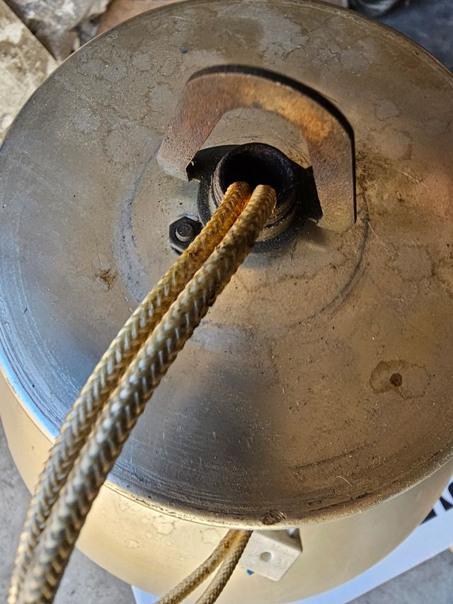 LAMPARA INDUSTRIAL CAMPANA