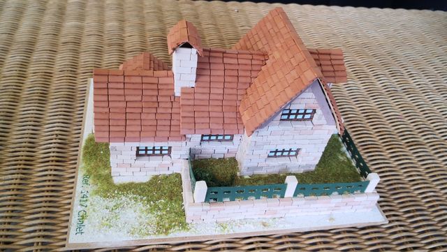 Maqueta casa rústica