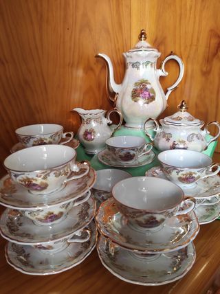 Juego de porcelana fina