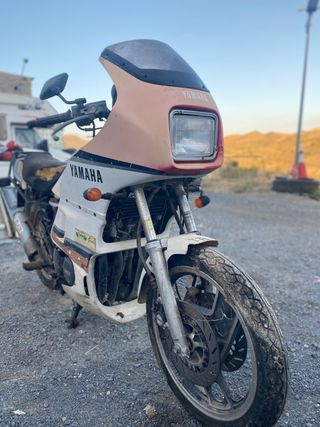clasica moto Yamaha xj 600 51J 1984 de segunda mano por 600 EUR en