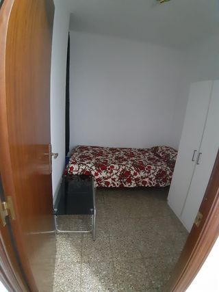 Habitación en alquiler para chica.