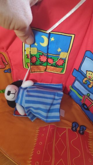 Juguete educativo "La casa de Ben" de tela