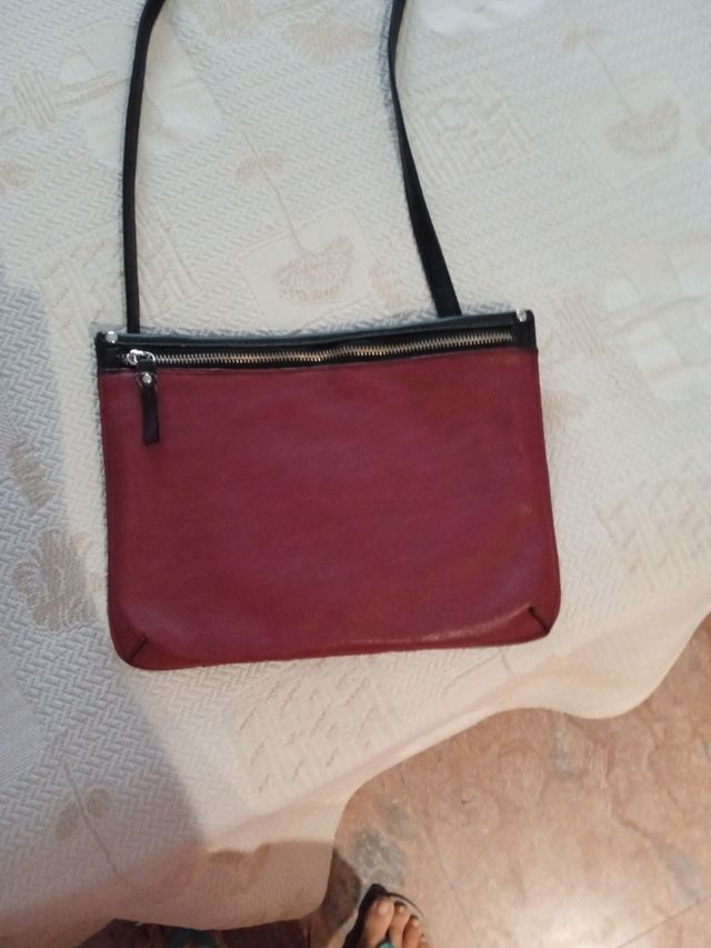 Cartera mano.