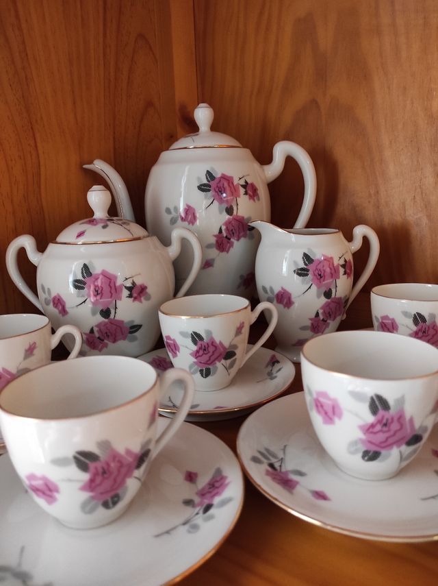 Servizio da tè e caffè in porcellana fine Limoges