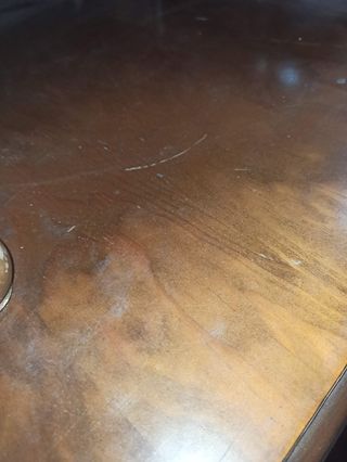 Mesa de comedor o bodega maciza