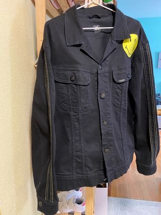 Chaqueta vaquera unisex Lee X Smiley. talla XL.
