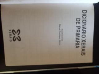 Diccionario Xerais de primaria.