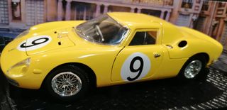 Maqueta 1.18 ferrari 250 lm-nº9  hotweels