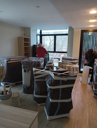 PORTES,MUDANZAS Y GUARDAMUEBLES ECONOMICOS