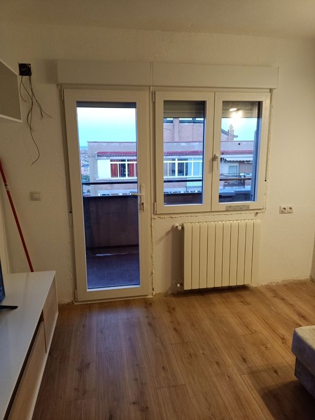 CHIUSURE PER FINESTRE IN PVC E ALLUMINIO