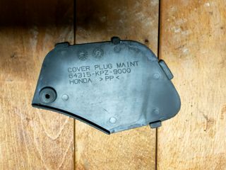 Tapa bujía honda Dylan 125/150