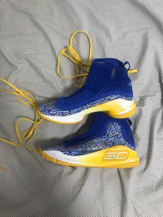 curry 4 zapatillas