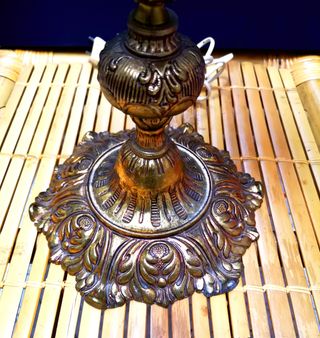 Lámpara d pie quinqué antigua vintage años 60 y 70