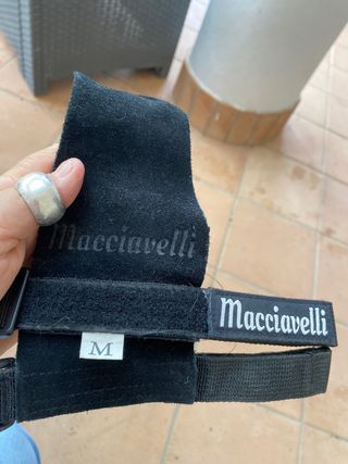 guanti particolari per la palestra