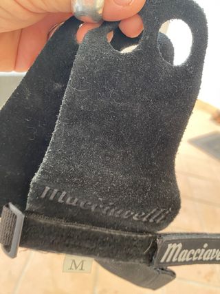 guanti particolari per la palestra