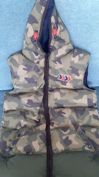 Chaleco militar acolchado