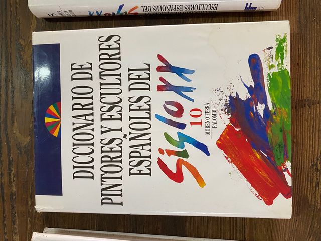 Diccionarios de Pintores y Escultores España XX