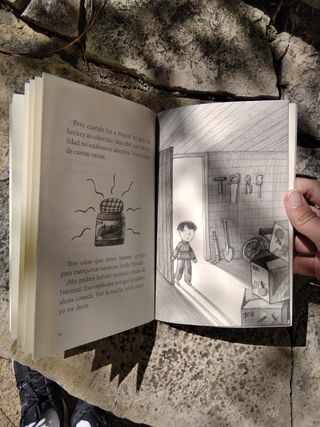 Libro “El niño que soñaba con ser héroe”