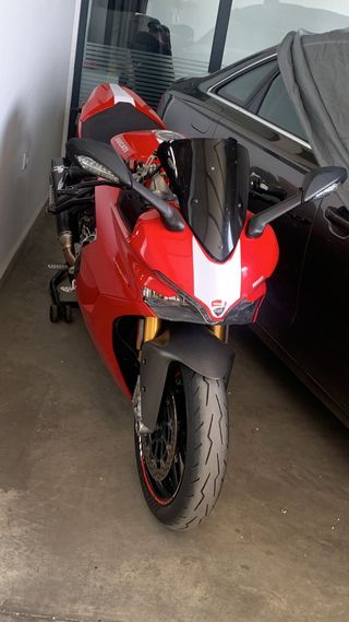 Ducati Supersport S única