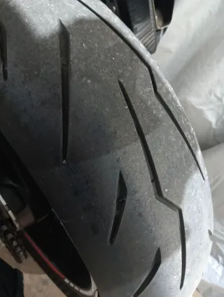 Ducati Supersport S única