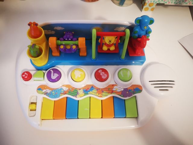 Piano bebé (Baby Einstein)