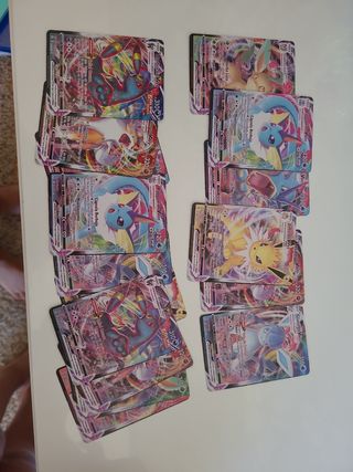 Cromos pokemon Vmax