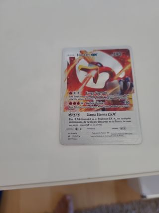 Cromo pokemon gx plateado