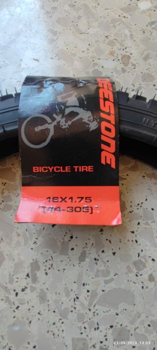 Cubierta y recamara bicicleta niño