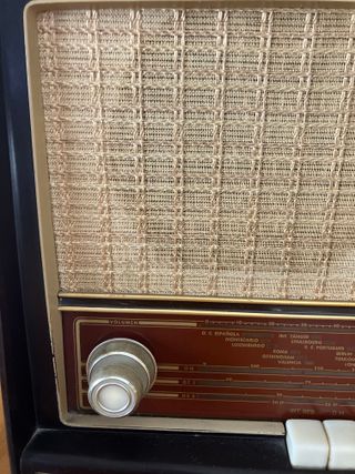  ANTIGUA JOYA- RADIO PHILIPS BE-462-A