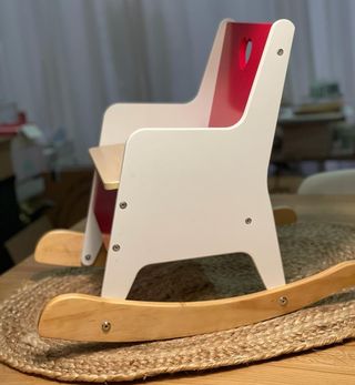 Silla mecedora infantil con almacenam.