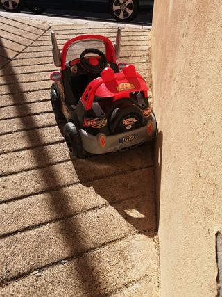 OFERTA  camión a batería para niño