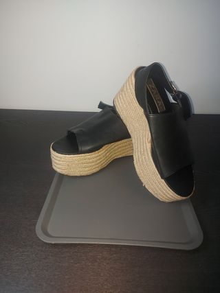 ZARA Sandalias (40)
