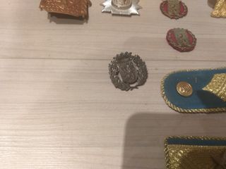 chaqueta militar francesa + divisas