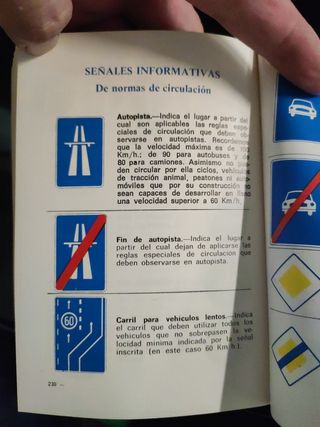 Libro autoescuela antiguo 1976