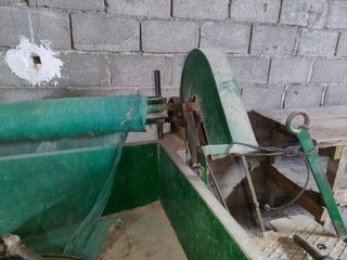 Remolque recolector de árboles.