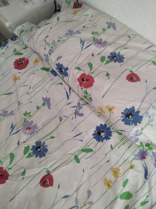 Alegre par de colchas hechas a medida cama 0,90