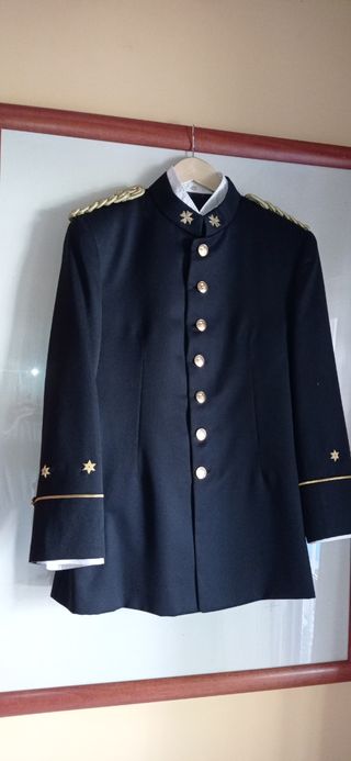 UNIFORME AZUL ETIQUETA MILITAR