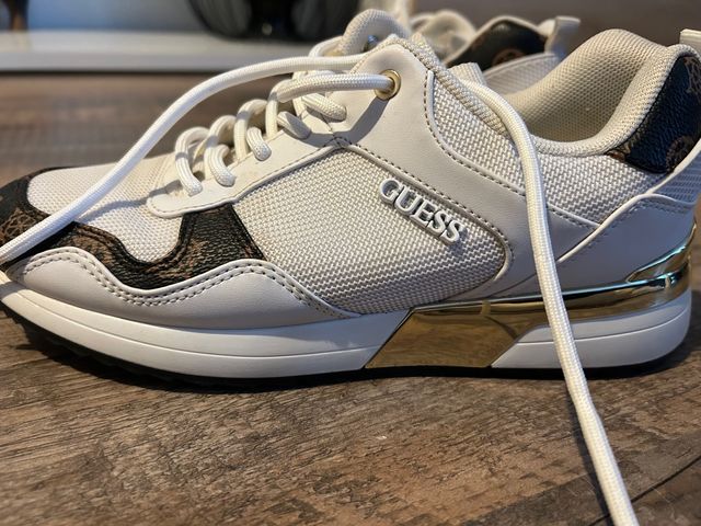 zapatillas guess