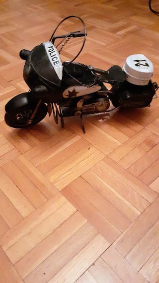 MOTO POLICE POLIZIA IN FERRO FATTA A MANO