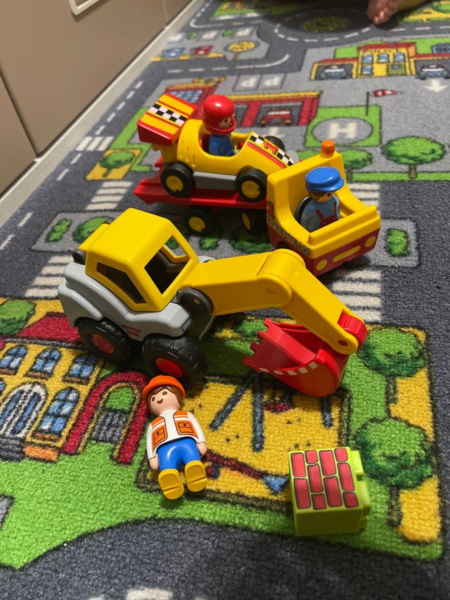Grúa +coche carreras / Escavadora Playmobil 123