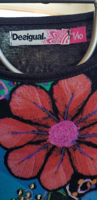 Fantástico vestido Desigual