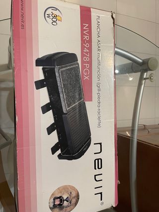 plancha de asar multifuncion, marca Nevir