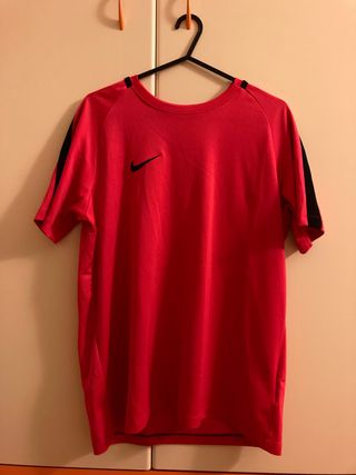 T-shirt sportiva Nike
